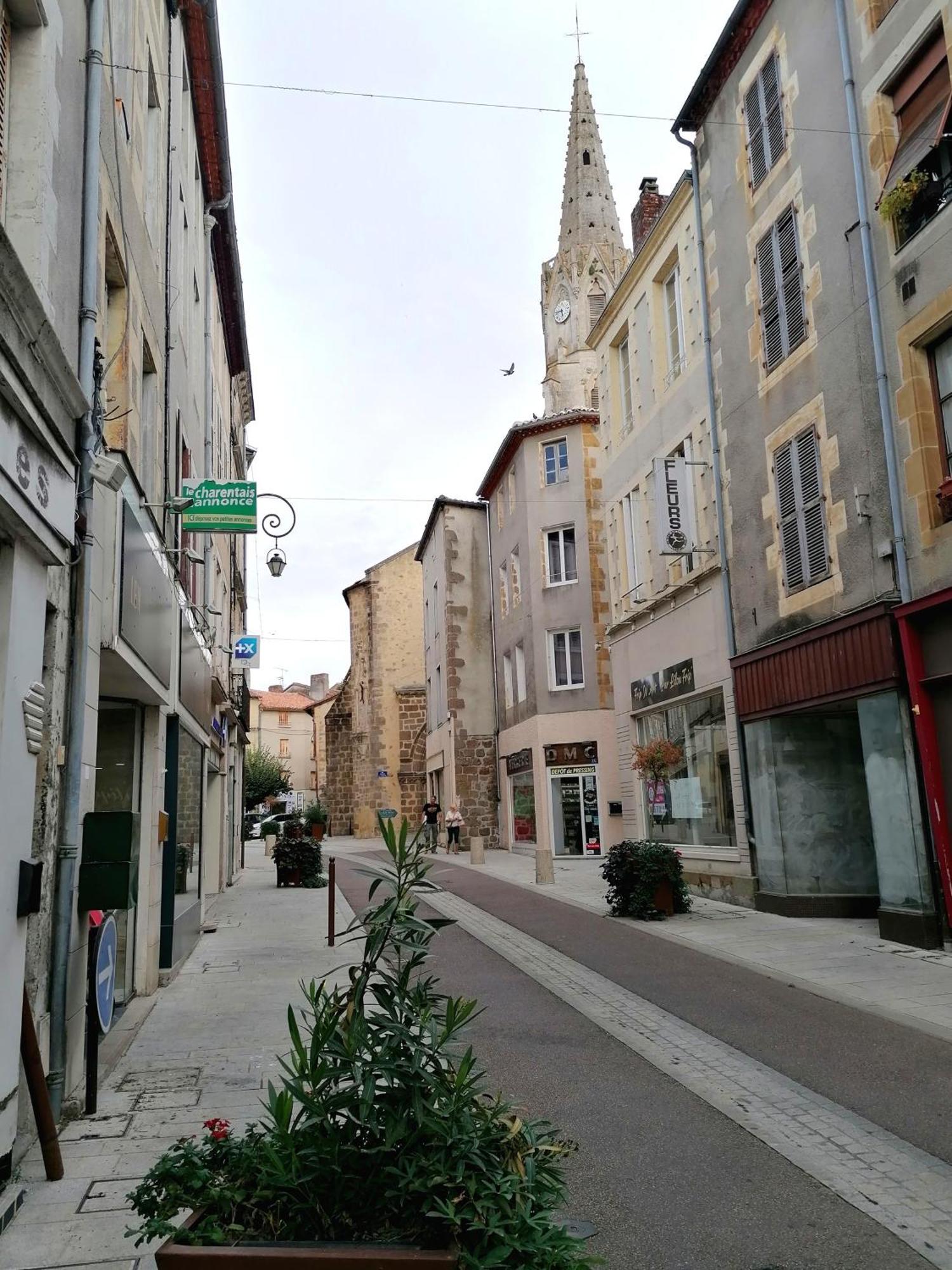 Le Verger Du Paradis Beaulieu-sur-Sonnette エクステリア 写真